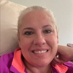 Meet your Posher, Alicia